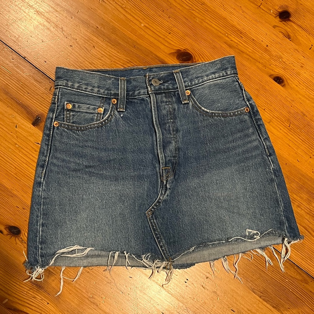 Levi’s jean skirt